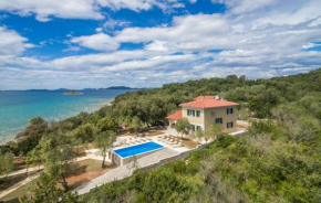 Villa Lara